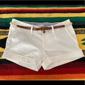 White shorts with belt